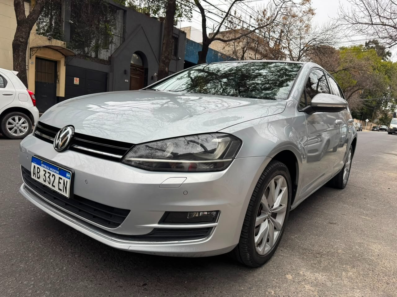 Volkswagen Golf Highline